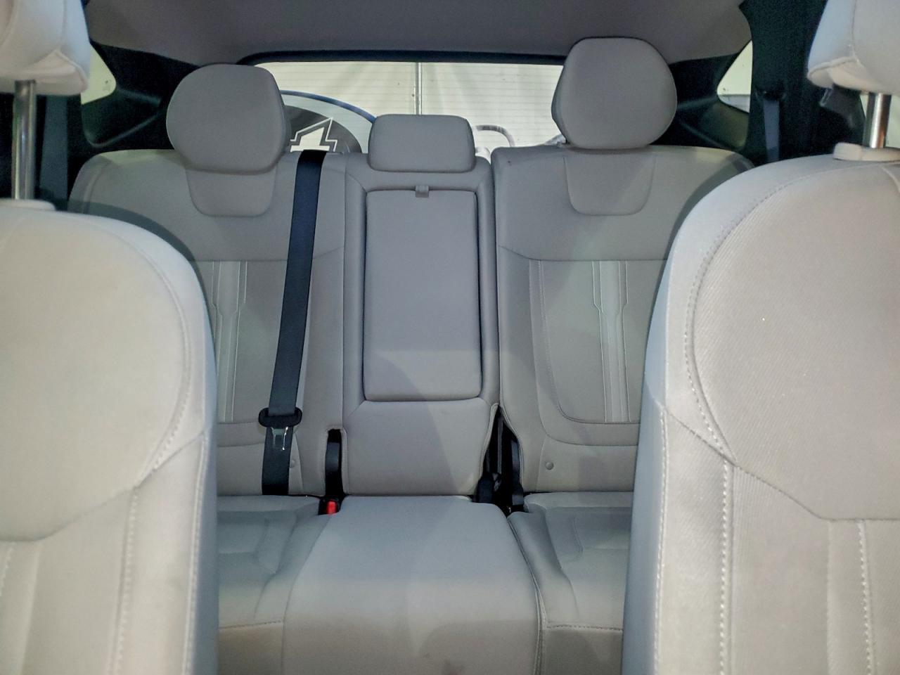2025 HYUNDAI TUCSON SEL photo 10