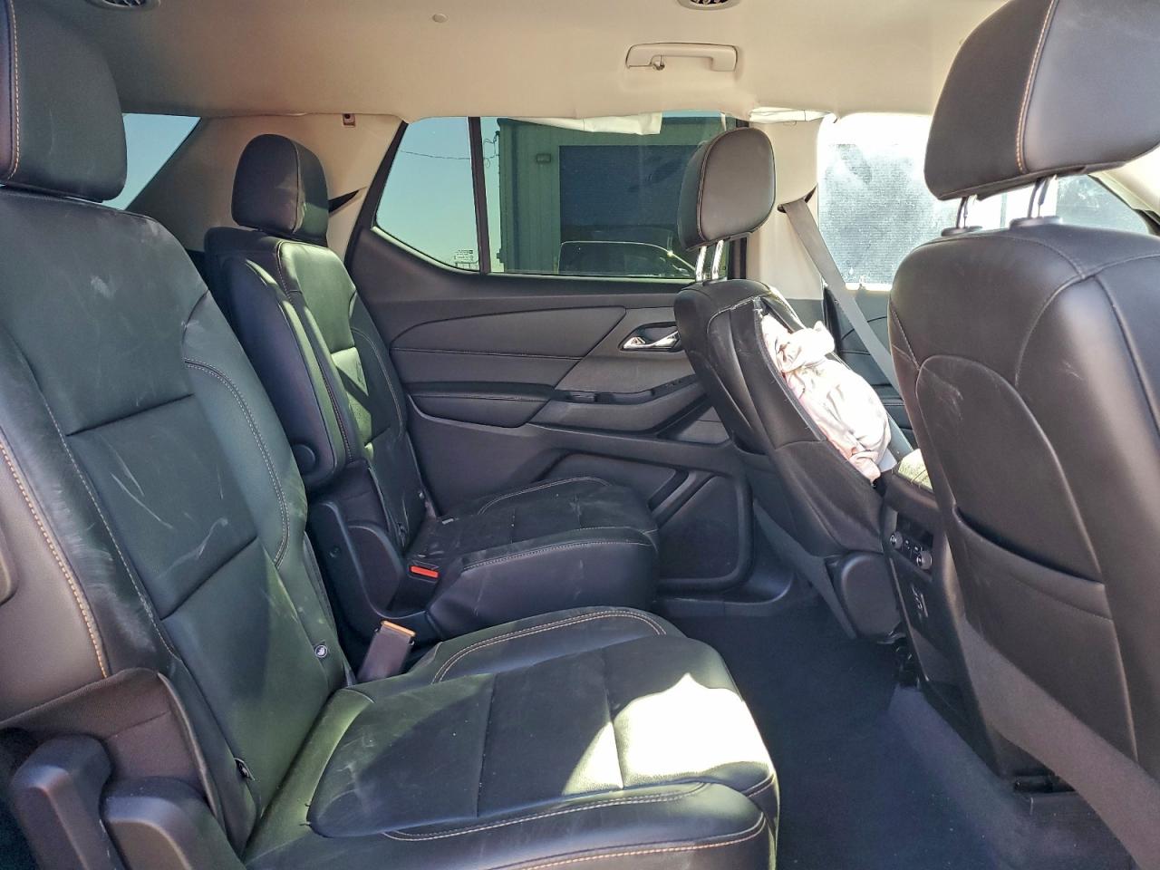 2020 CHEVROLET TRAVERSE LT photo 11