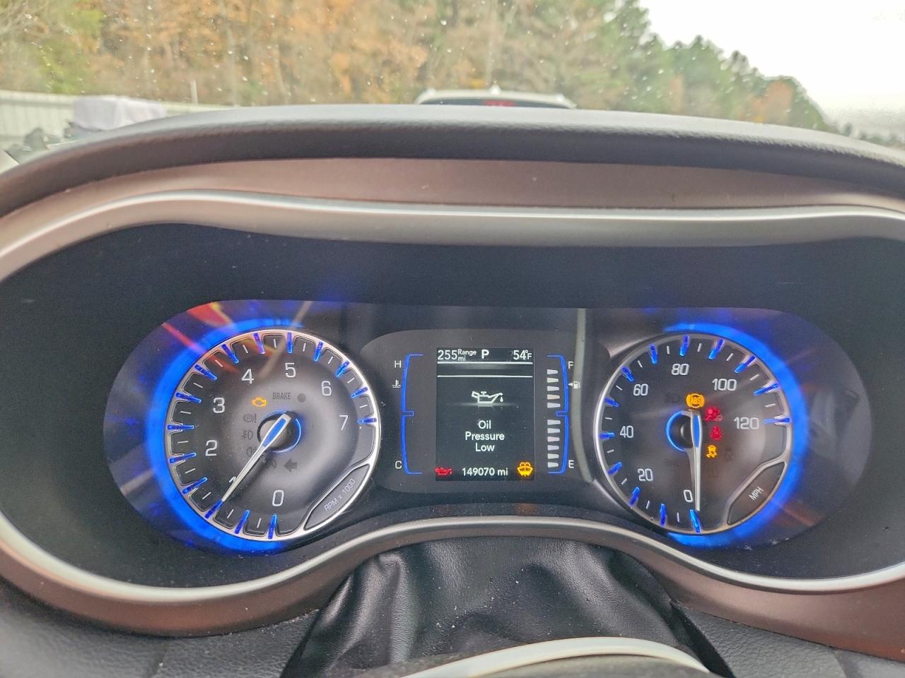 2021 CHRYSLER VOYAGER LXI photo 9