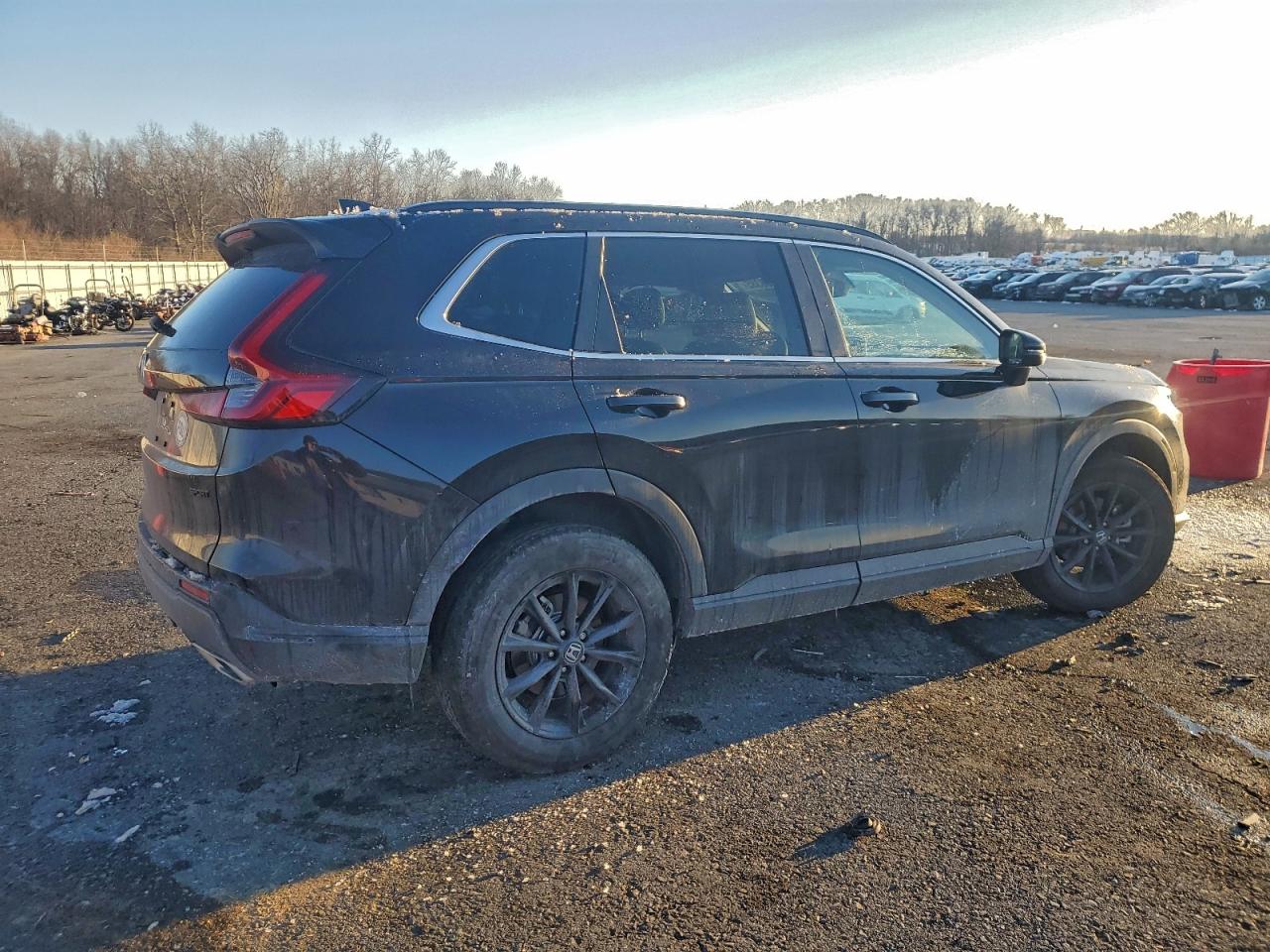 2025 HONDA CR-V SPORT-L photo 3