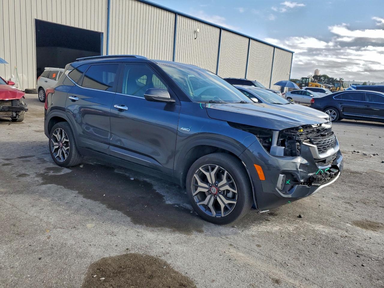 2021 KIA SELTOS SX photo 4