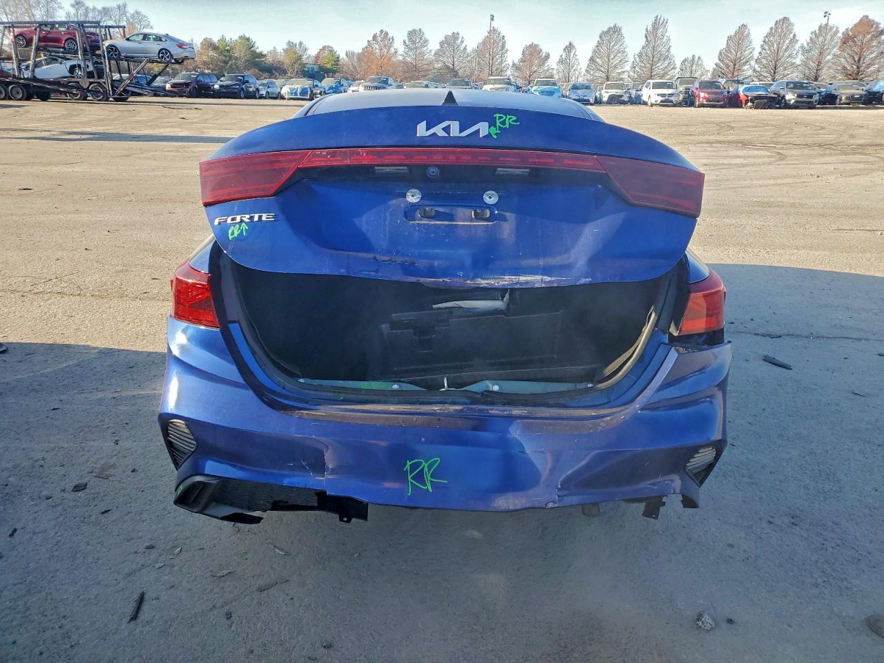 2023 KIA FORTE LX photo 6