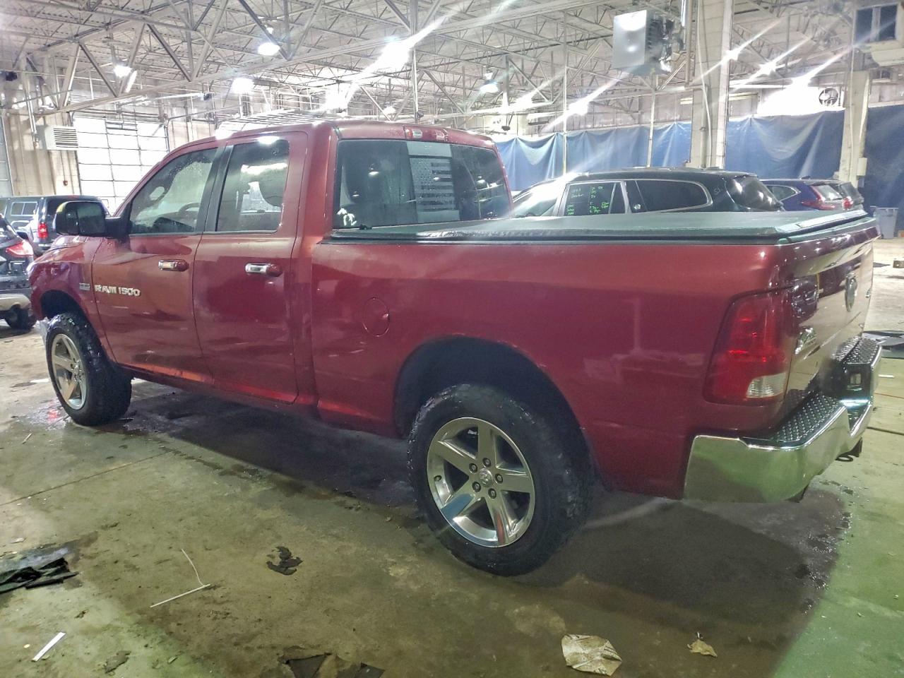 2011 DODGE RAM 1500 photo 2