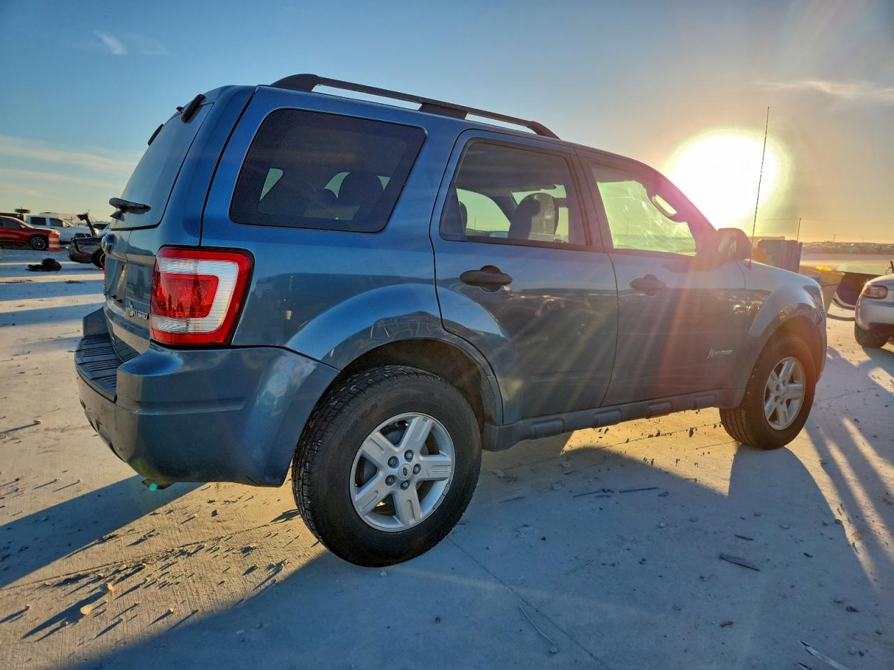 2012 FORD ESCAPE HYBRID photo 3
