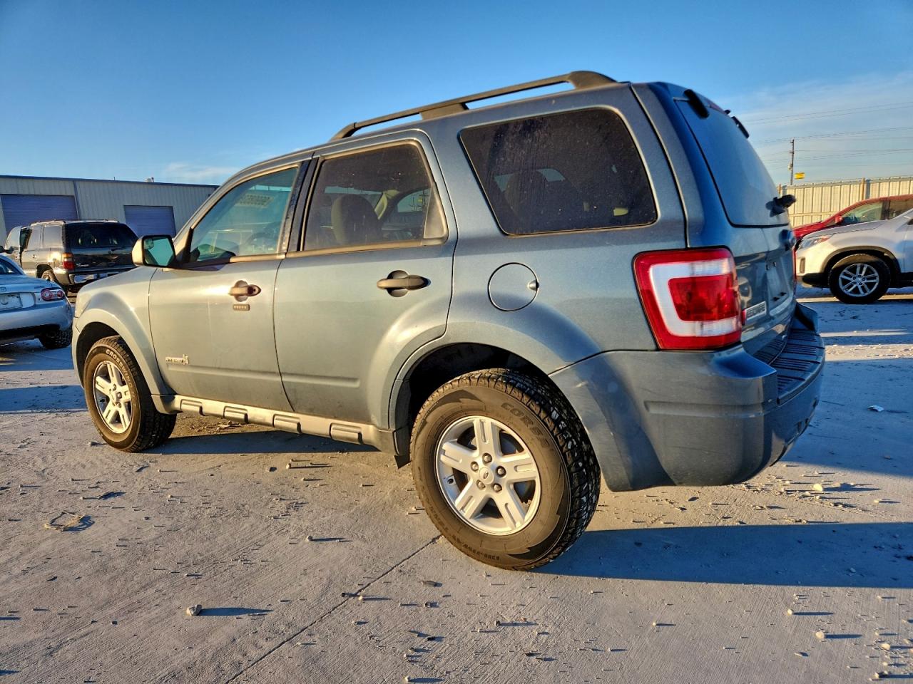 2012 FORD ESCAPE HYBRID photo 2