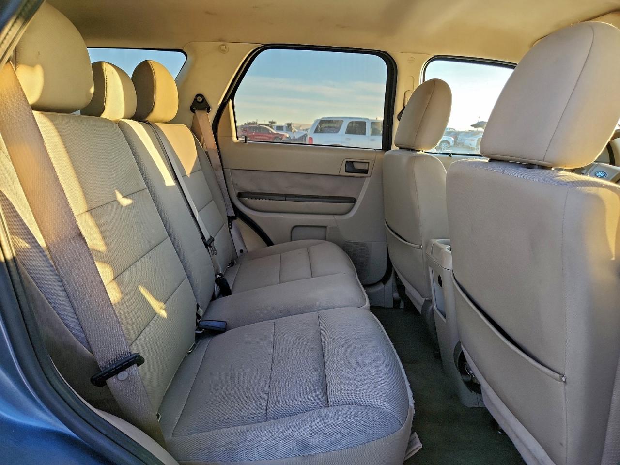 2012 FORD ESCAPE HYBRID photo 11