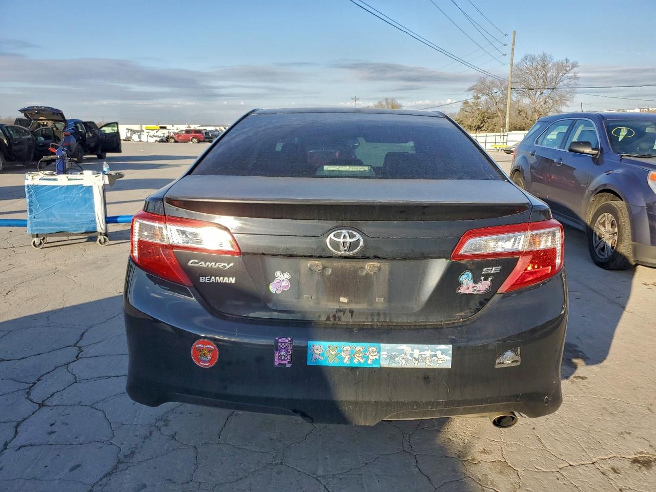 2013 TOYOTA CAMRY L photo 6