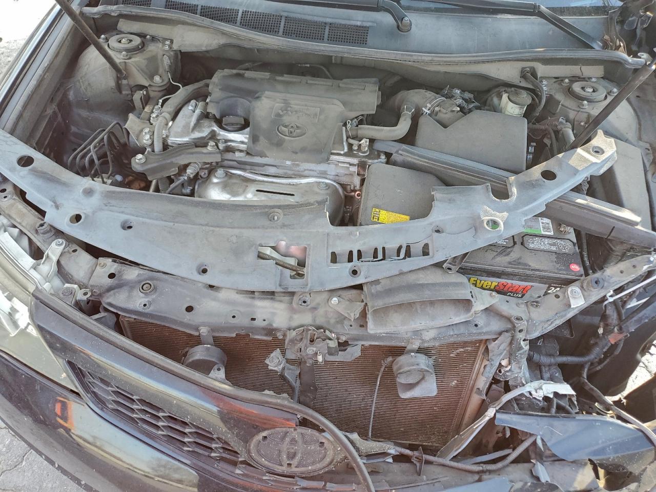 2013 TOYOTA CAMRY L photo 11
