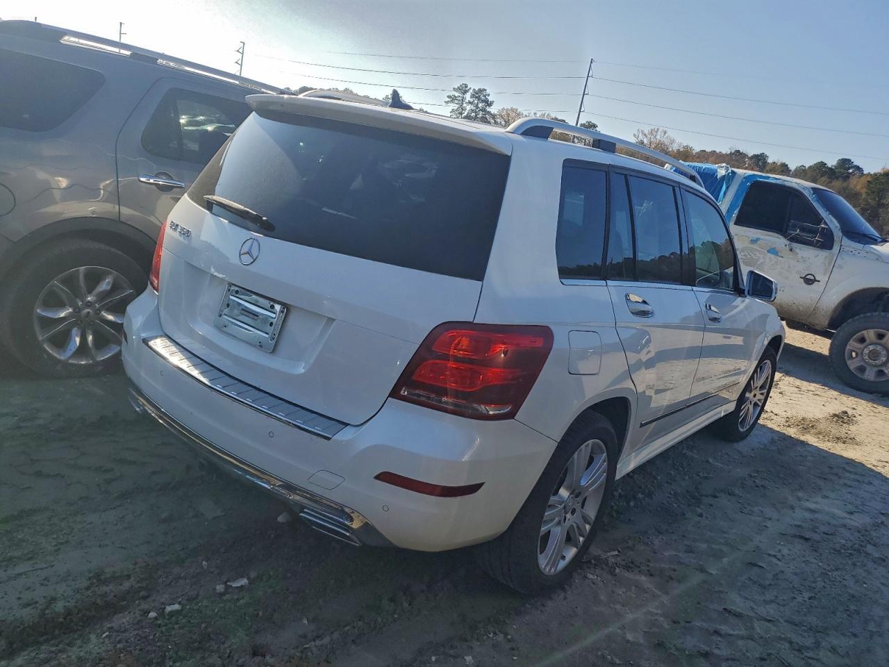 2015 MERCEDES-BENZ GLK 350 photo 3