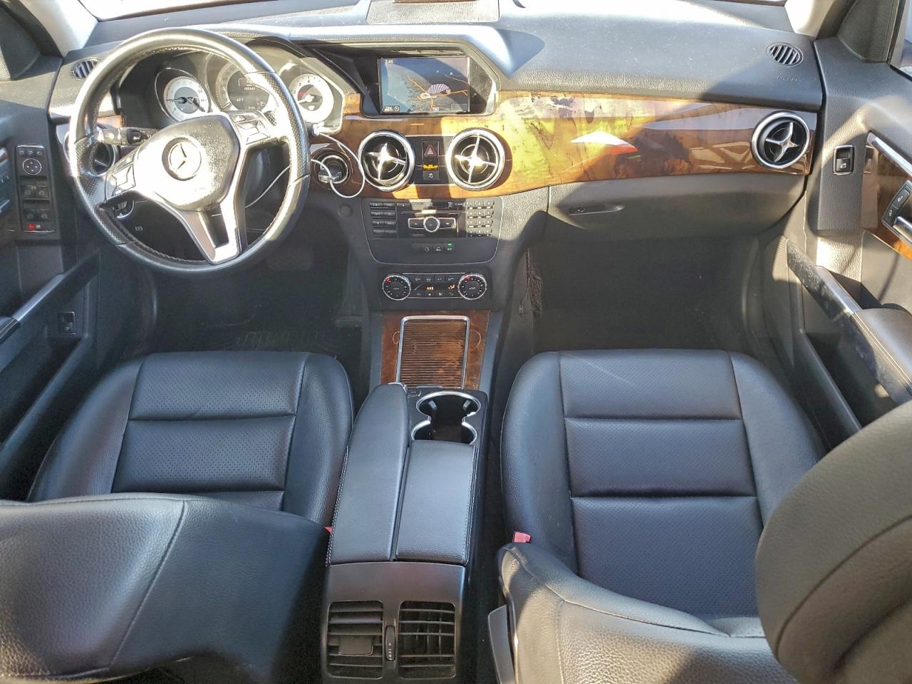2015 MERCEDES-BENZ GLK 350 photo 8