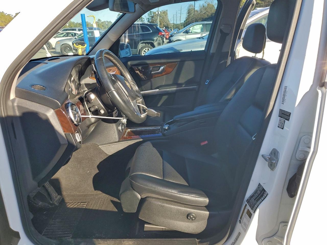 2015 MERCEDES-BENZ GLK 350 photo 7