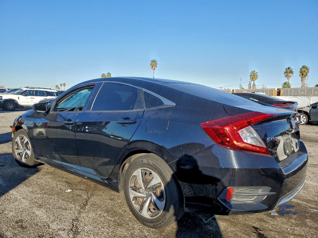 2020 HONDA CIVIC LX photo 2