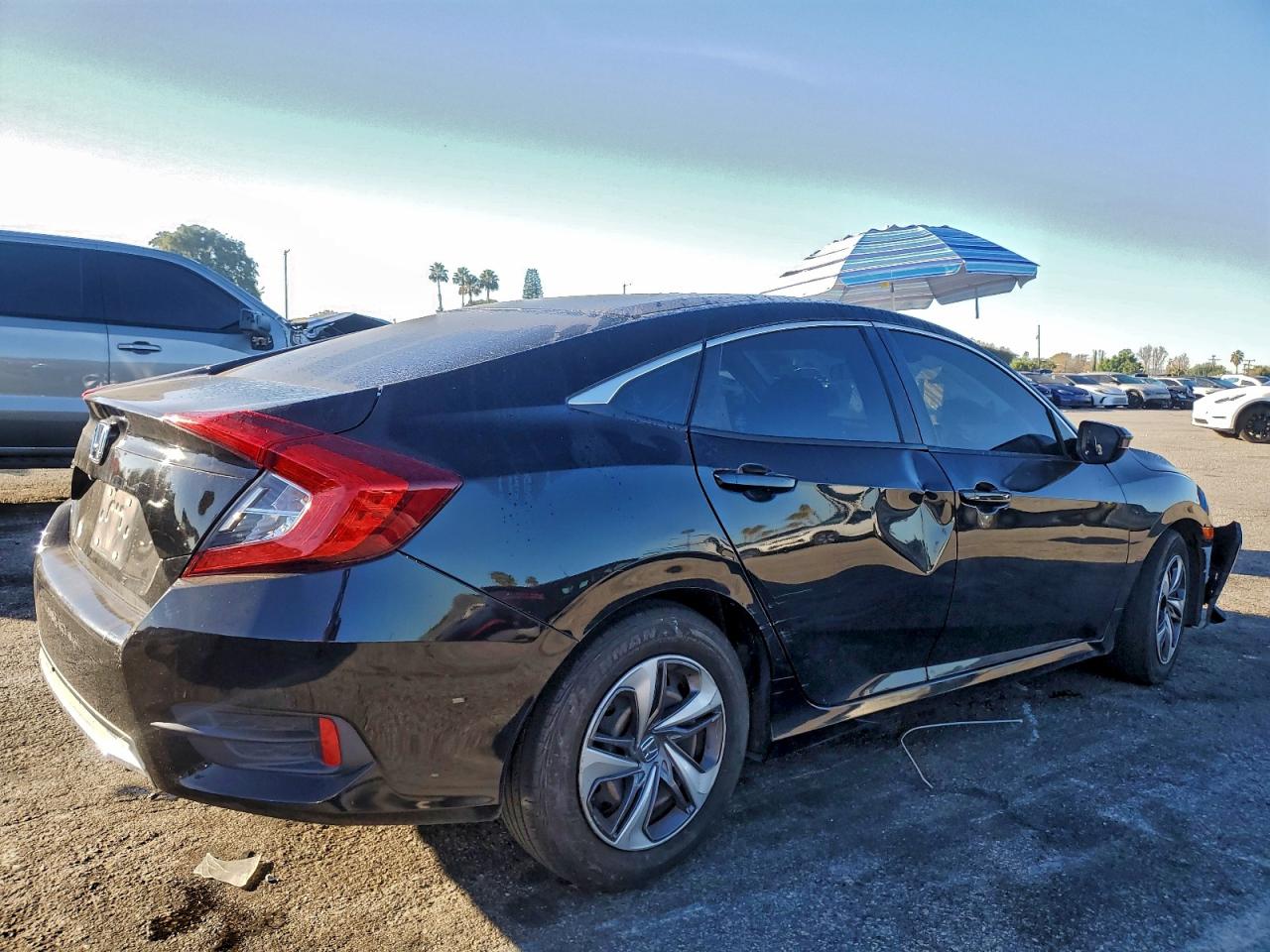 2020 HONDA CIVIC LX photo 3