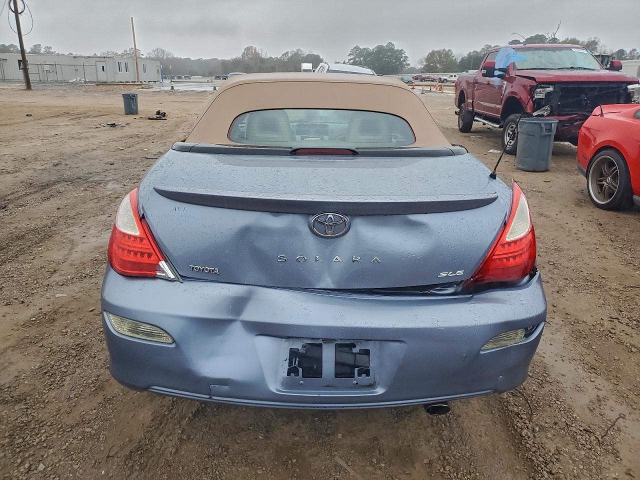 2007 TOYOTA CAMRY SOLARA SE photo 6