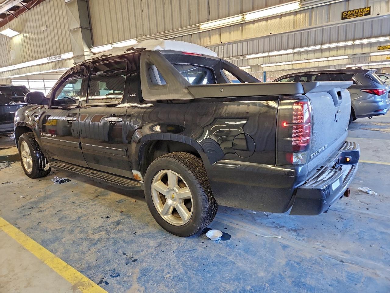 2008 CHEVROLET AVALANCHE K1500 photo 2