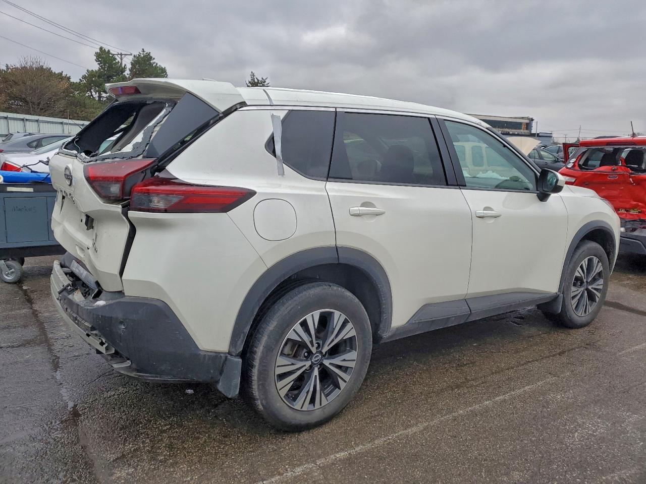 2023 NISSAN ROGUE SV photo 3