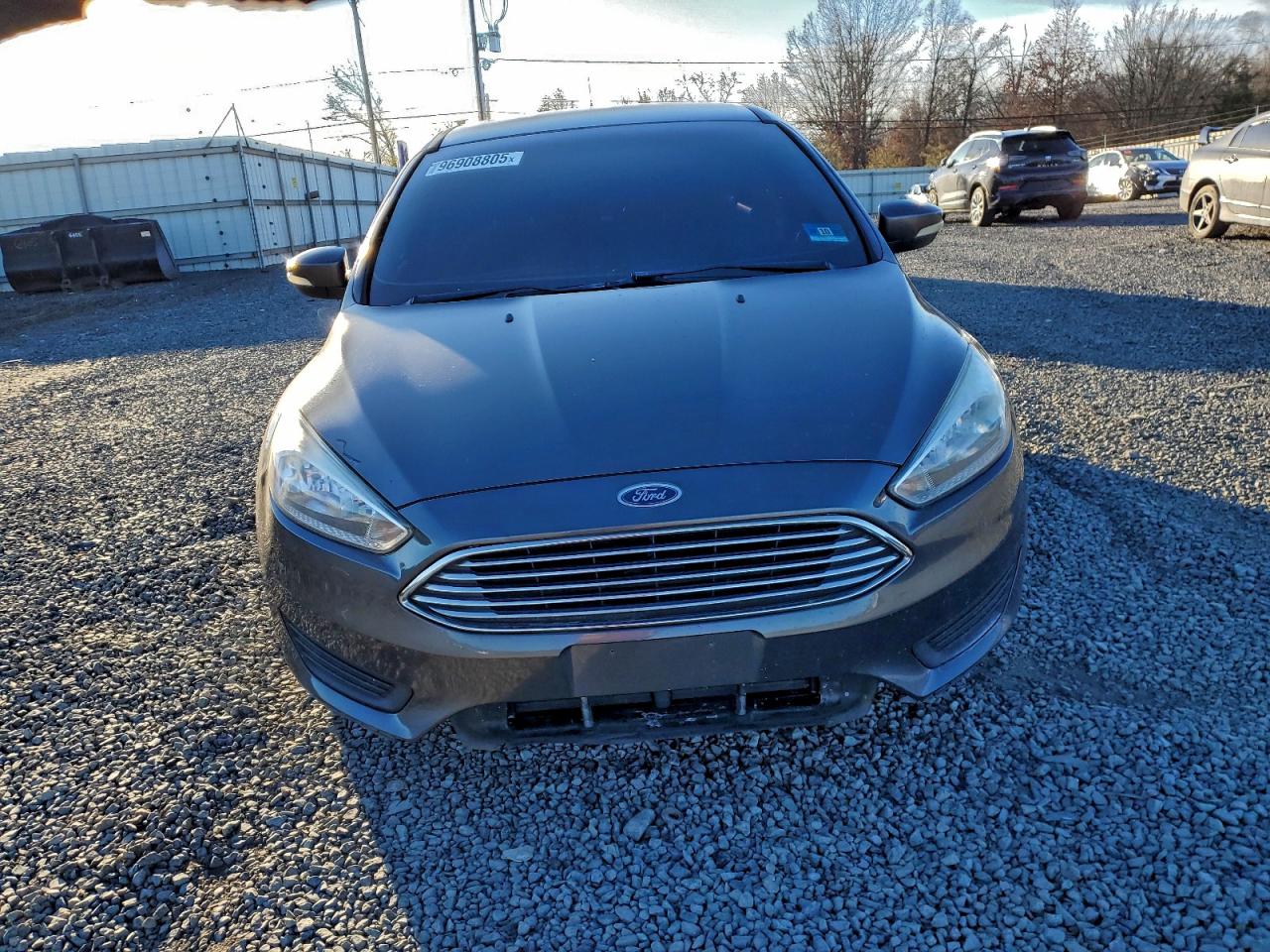 2015 FORD FOCUS SE photo 5