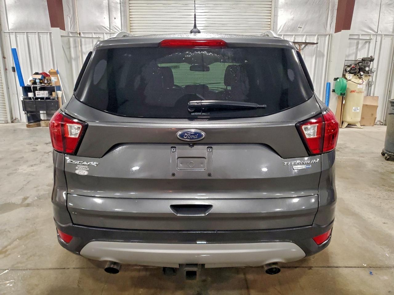 2019 FORD ESCAPE TITANIUM photo 6