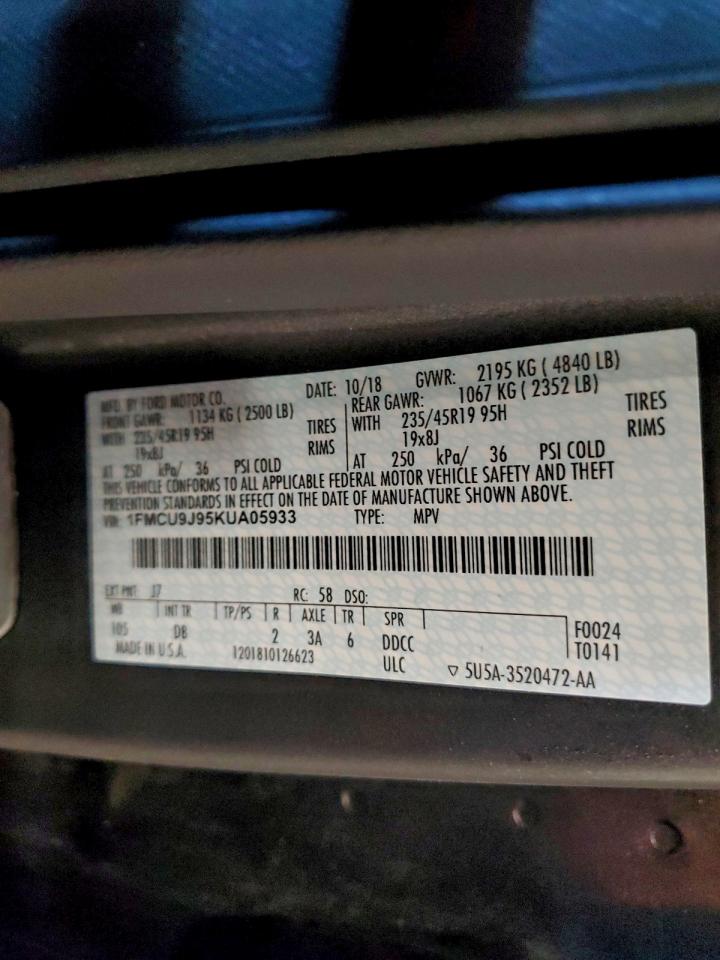 2019 FORD ESCAPE TITANIUM photo 13