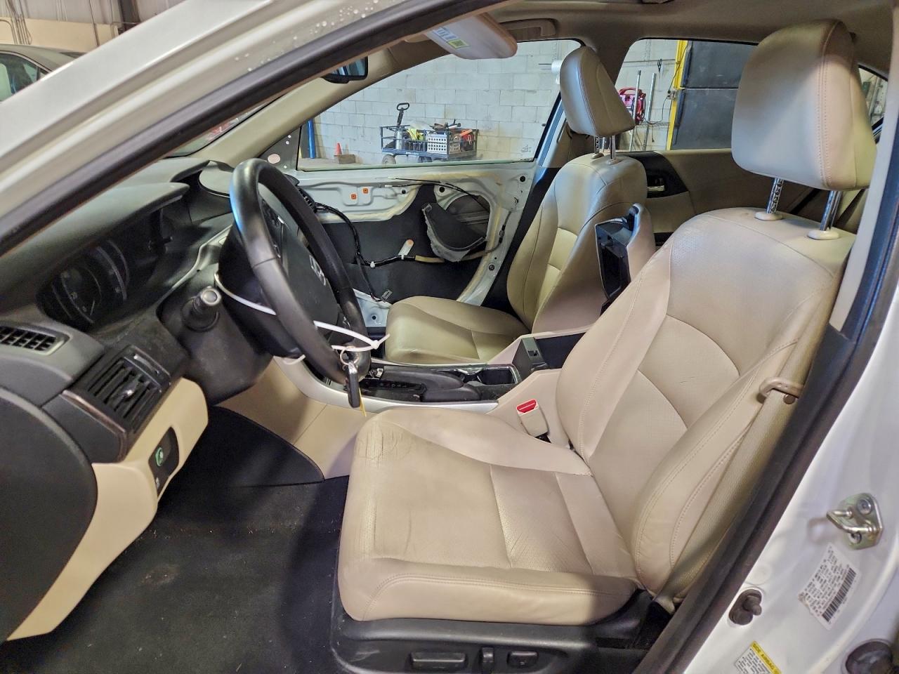 2014 HONDA ACCORD EXL photo 7