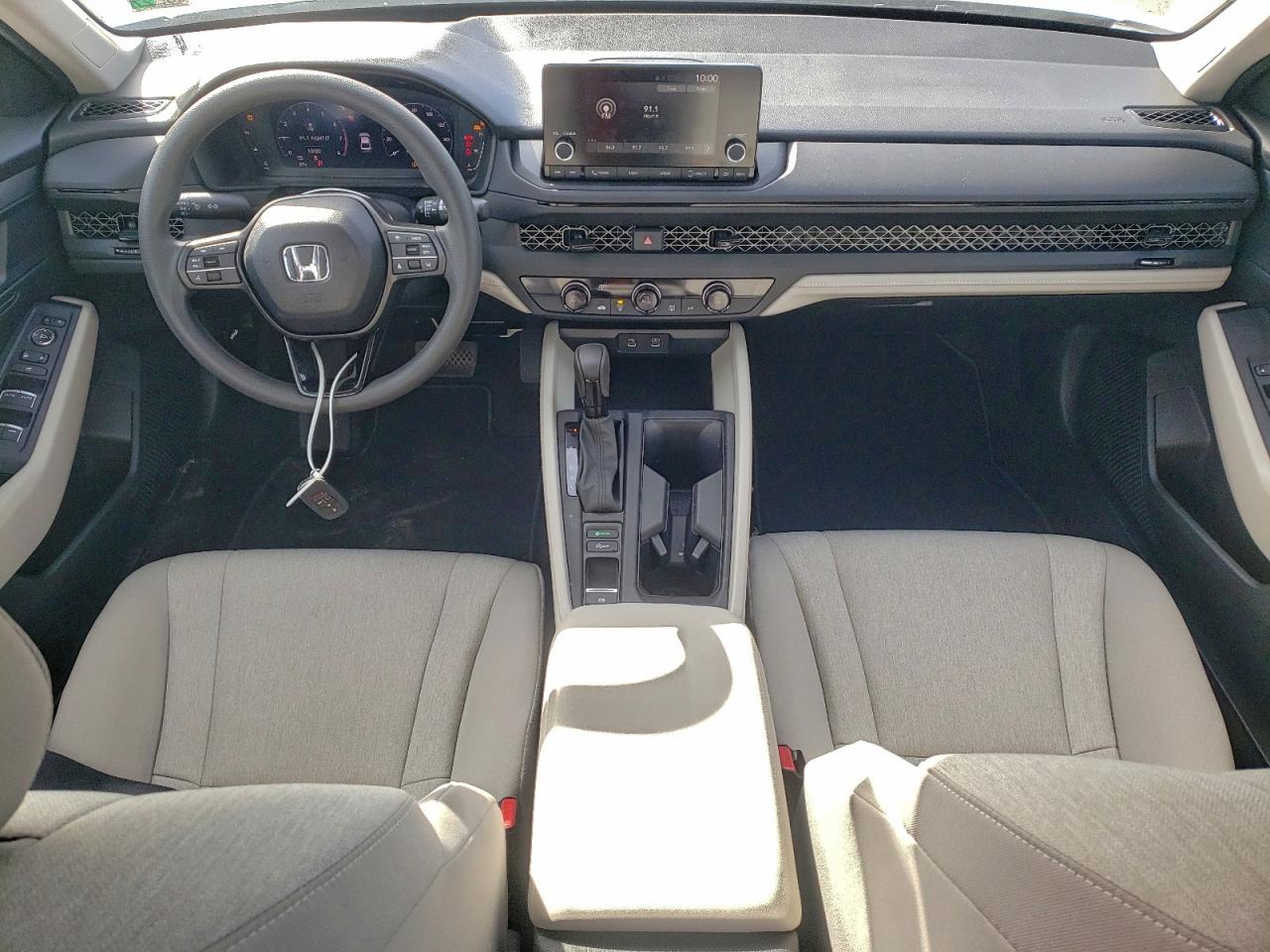 2025 HONDA ACCORD LX photo 8