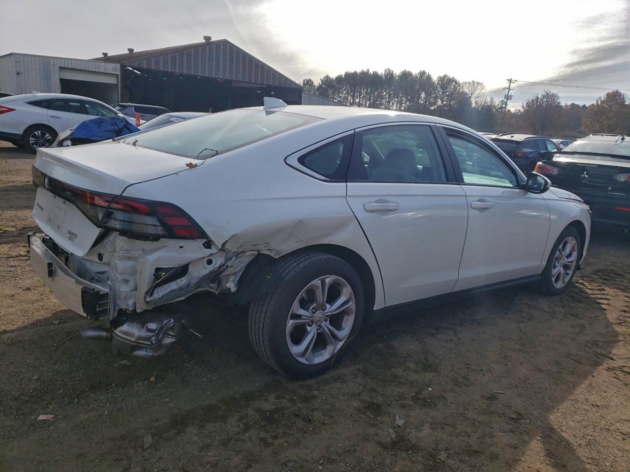2025 HONDA ACCORD LX photo 3