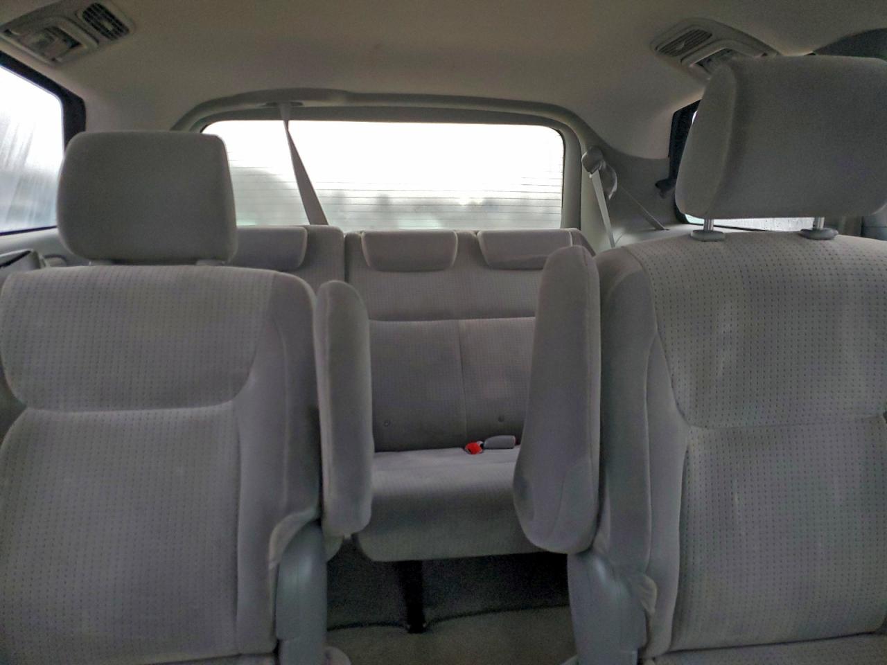 2008 TOYOTA SIENNA CE photo 10
