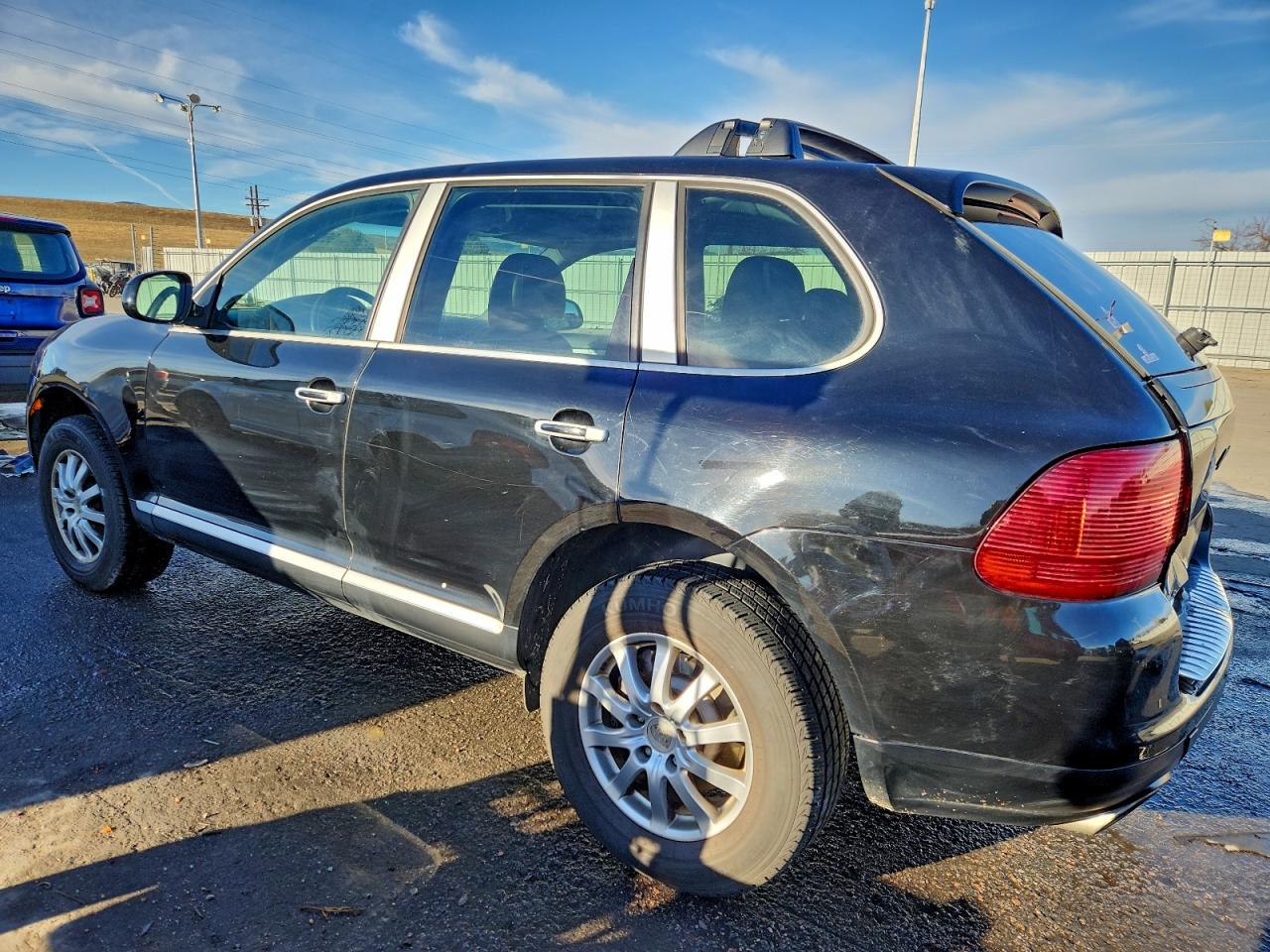 2006 PORSCHE CAYENNE photo 2