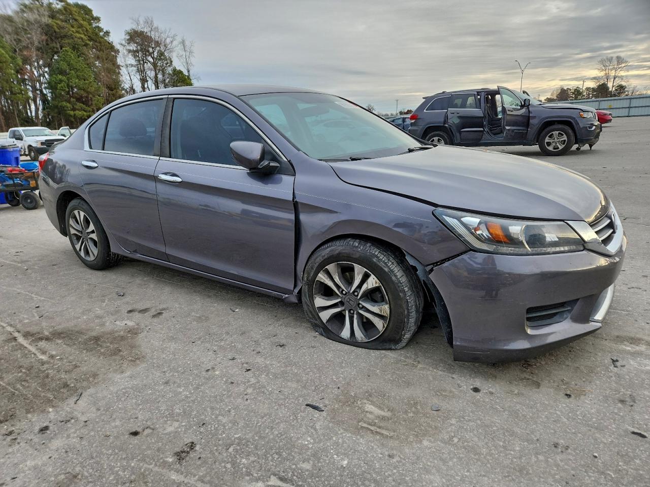 2015 HONDA ACCORD LX photo 4