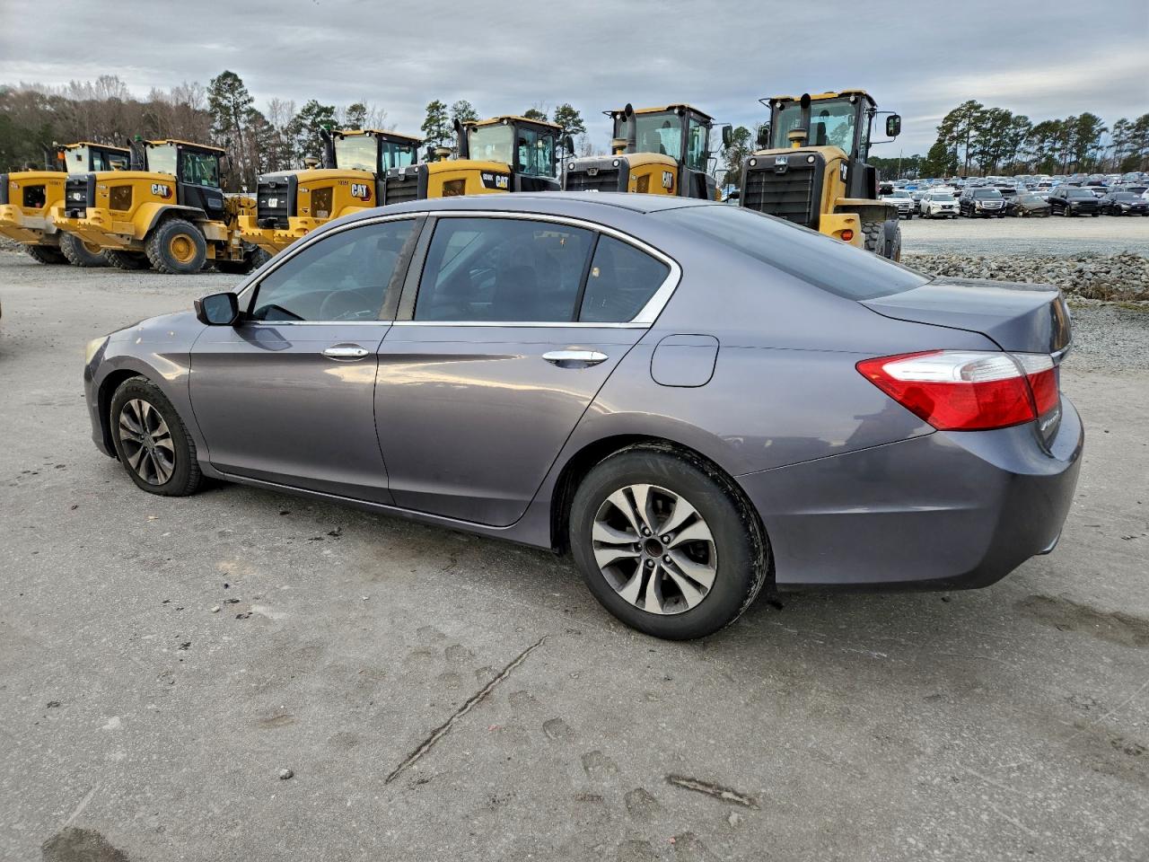 2015 HONDA ACCORD LX photo 2