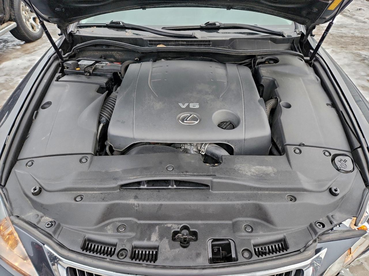 2011 LEXUS IS 250 photo 11