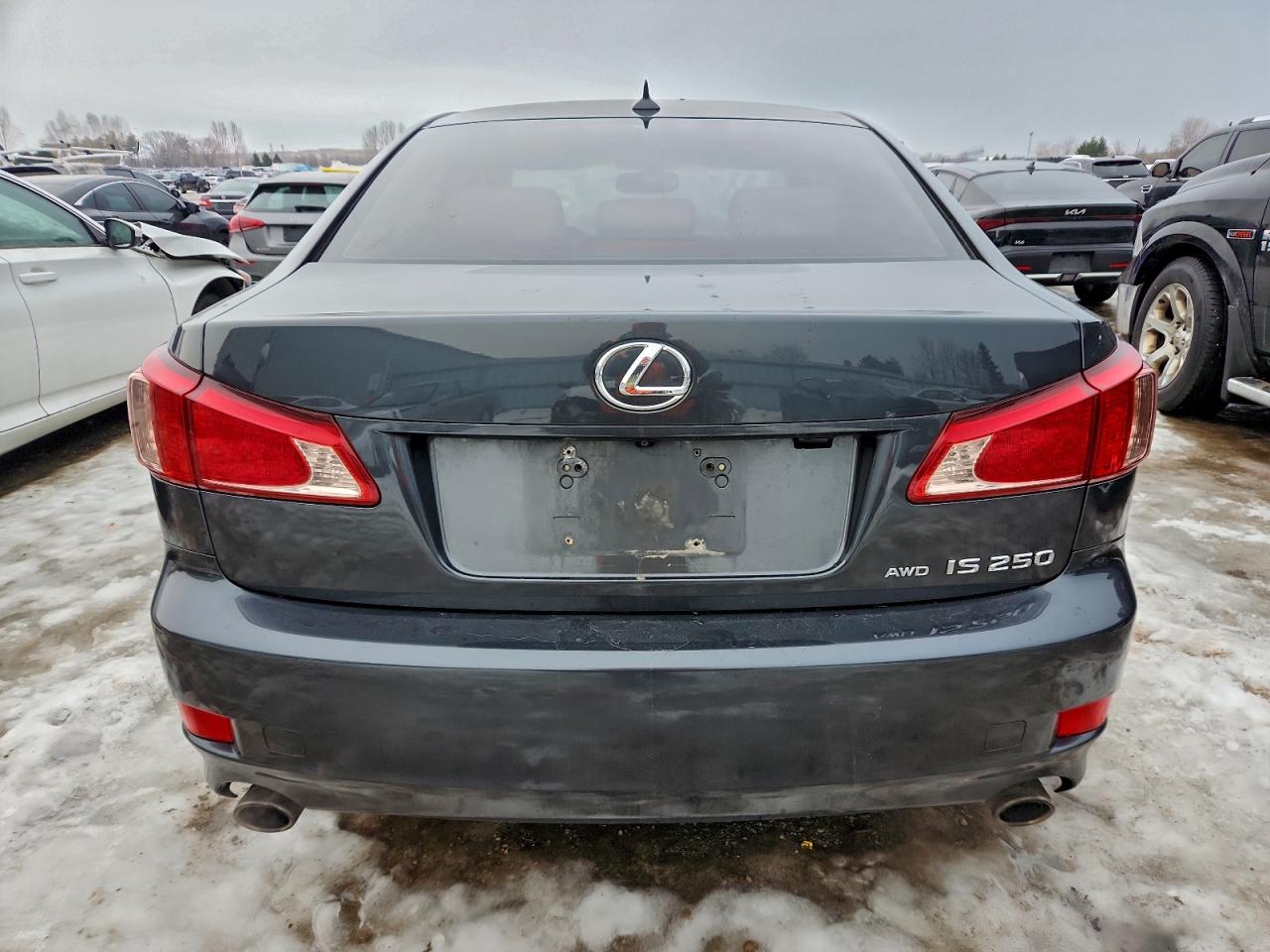2011 LEXUS IS 250 photo 6