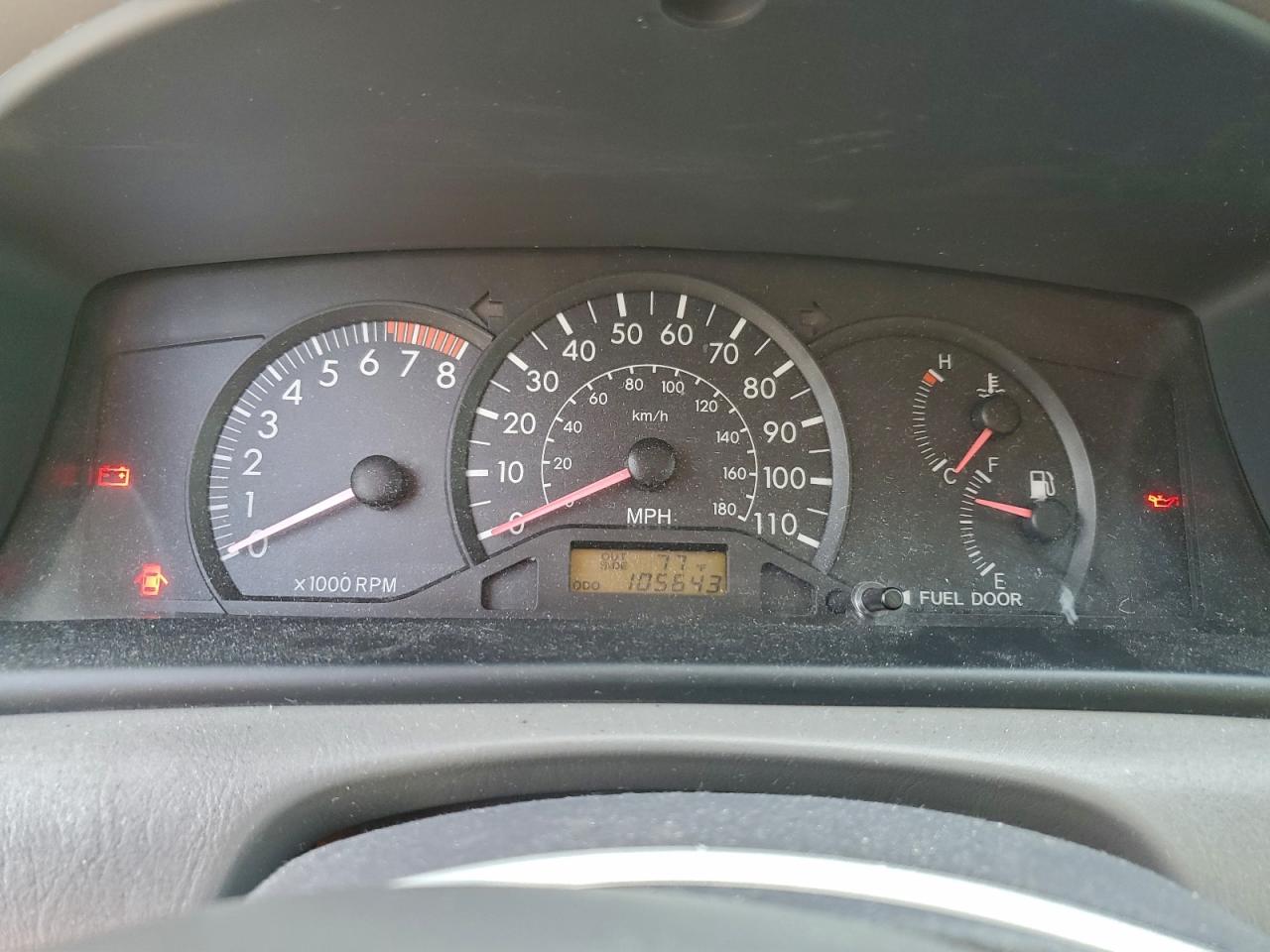 2005 TOYOTA COROLLA CE photo 9