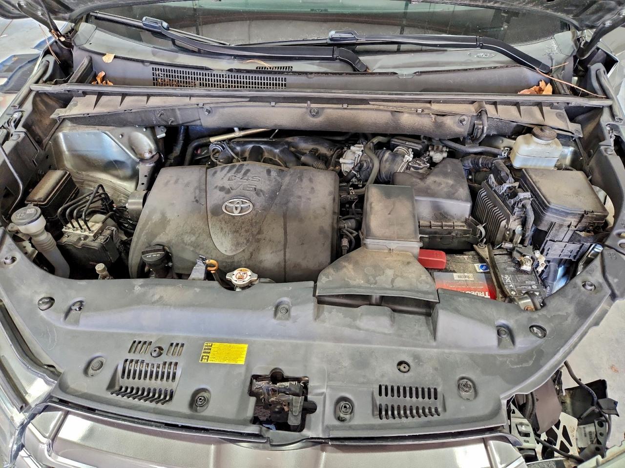 2019 TOYOTA HIGHLANDER LIMITED photo 12