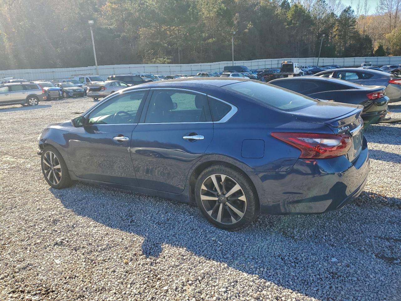 2017 NISSAN ALTIMA 2.5 photo 2