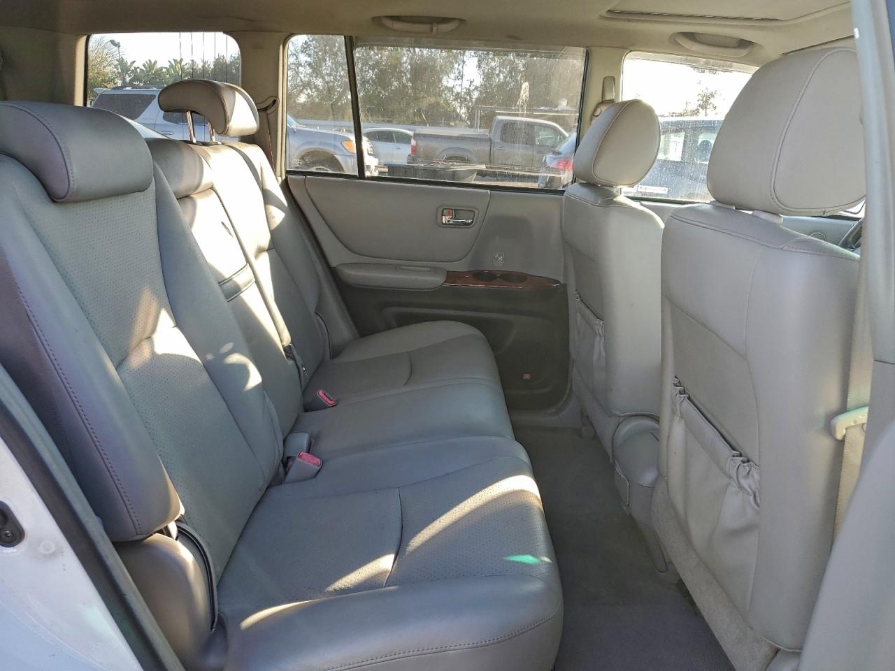 2007 TOYOTA HIGHLANDER SPORT photo 11