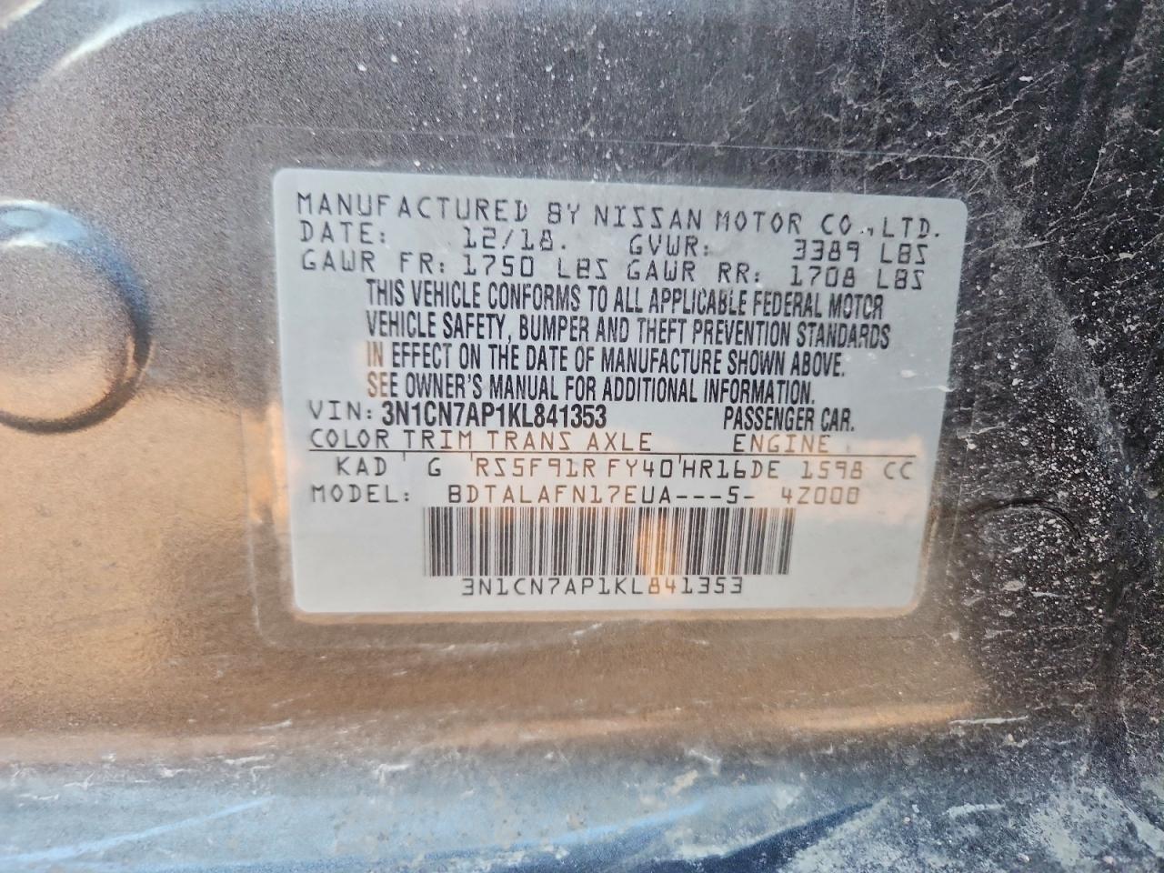 2019 NISSAN VERSA S photo 12