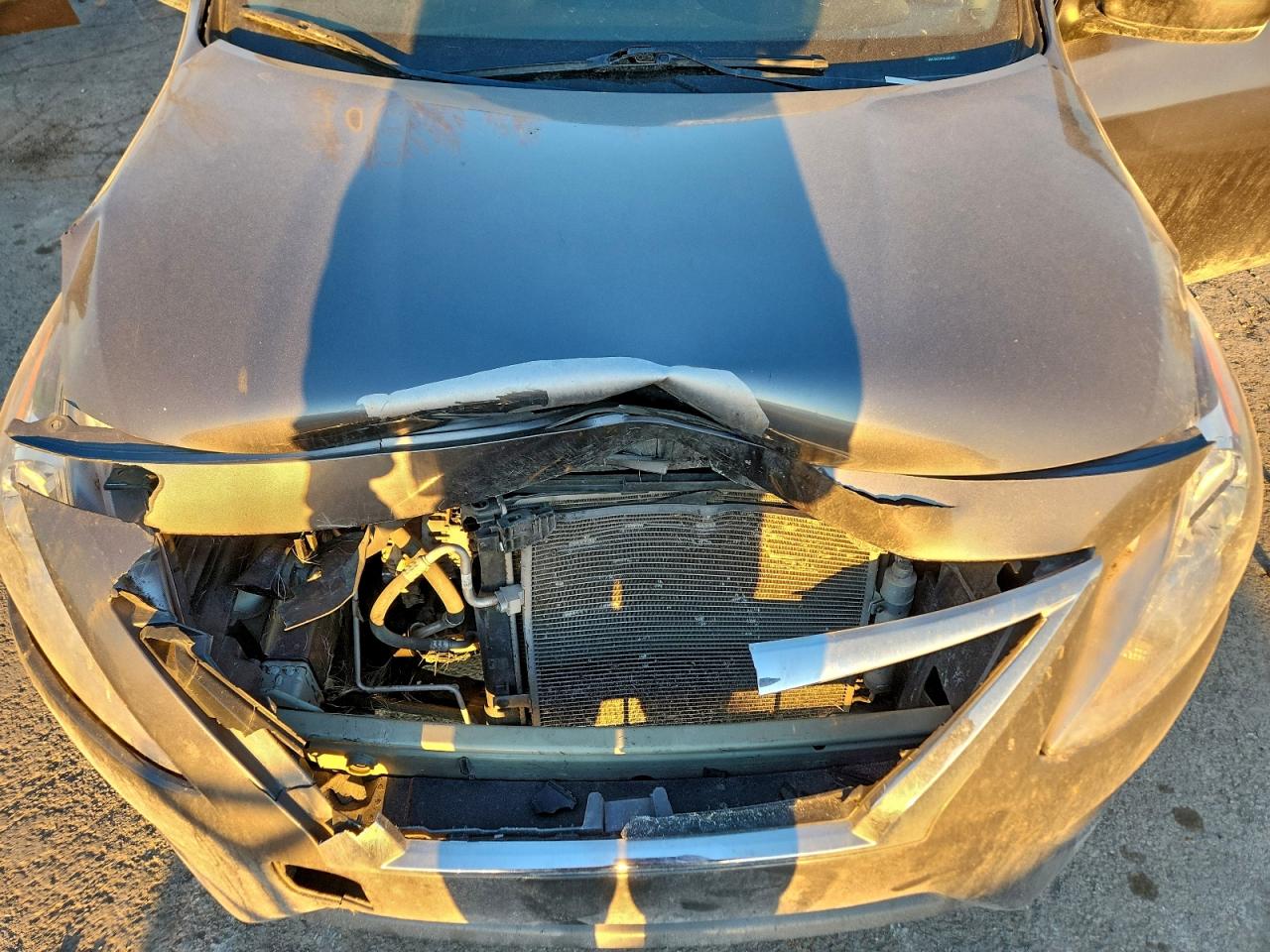 2019 NISSAN VERSA S photo 11