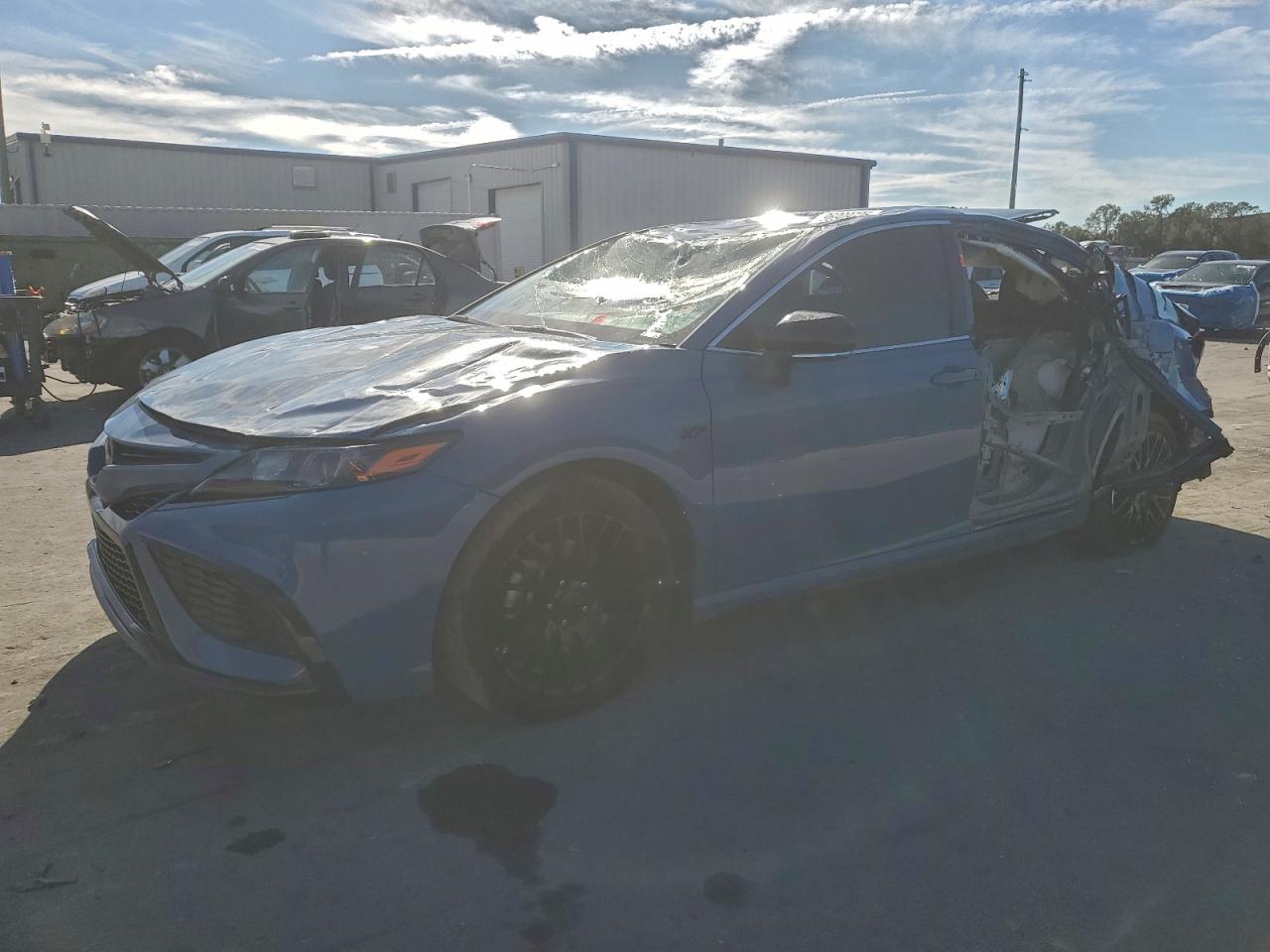 2023 TOYOTA CAMRY