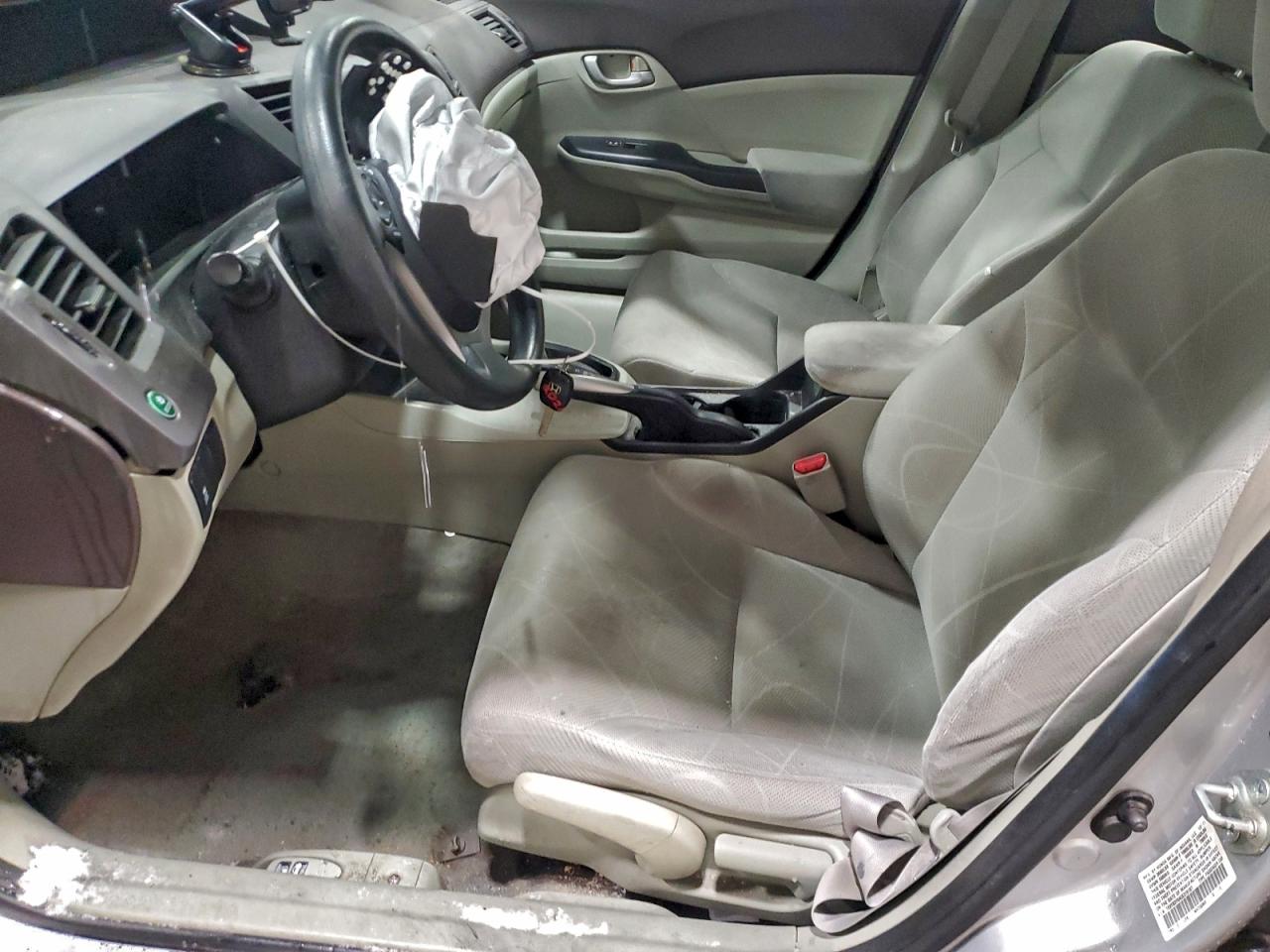 2012 HONDA CIVIC LX photo 7