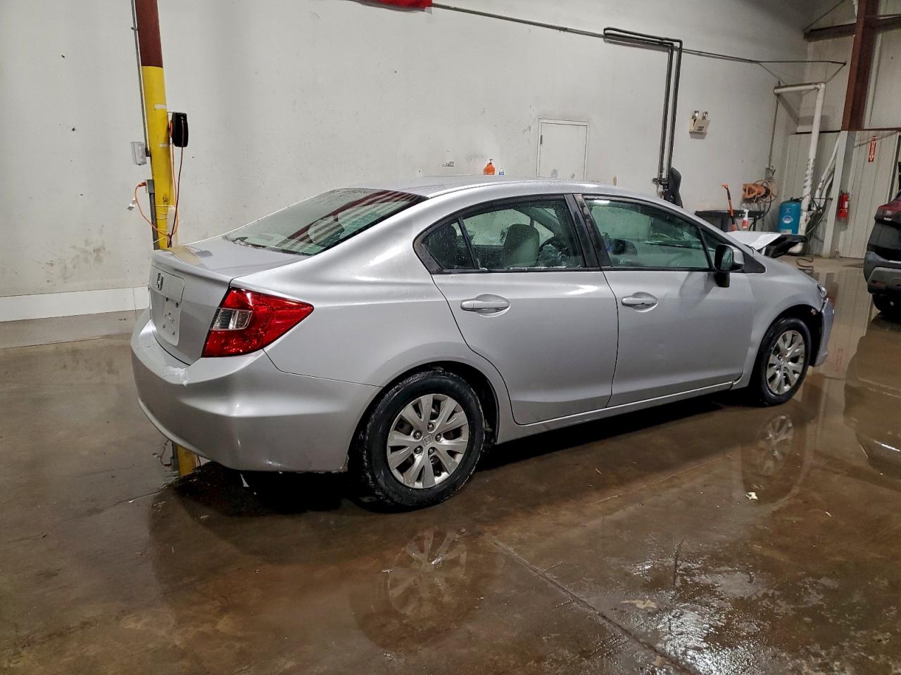 2012 HONDA CIVIC LX photo 3