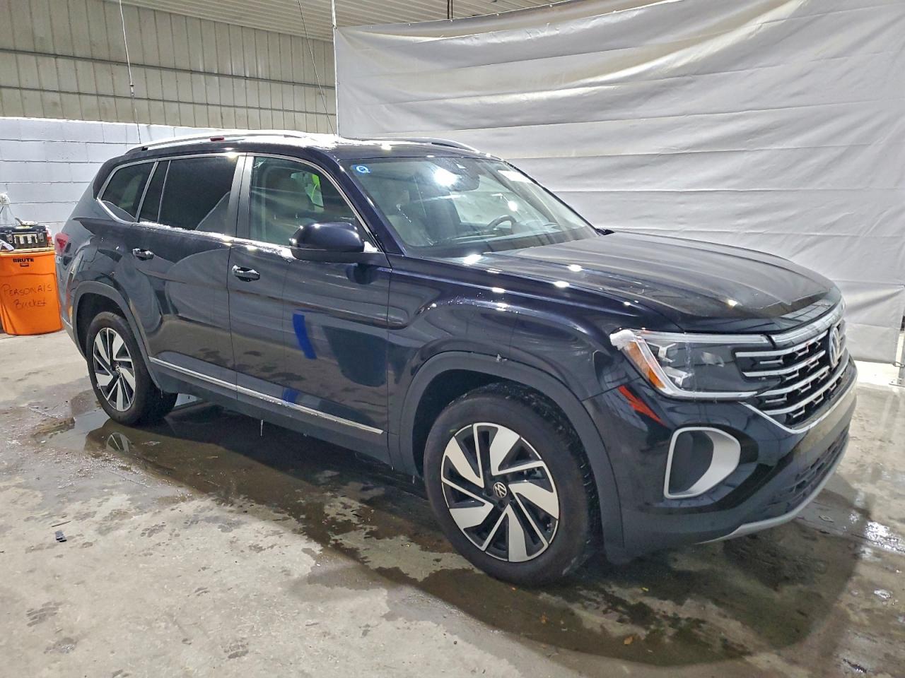 2024 VOLKSWAGEN ATLAS SEL photo 4