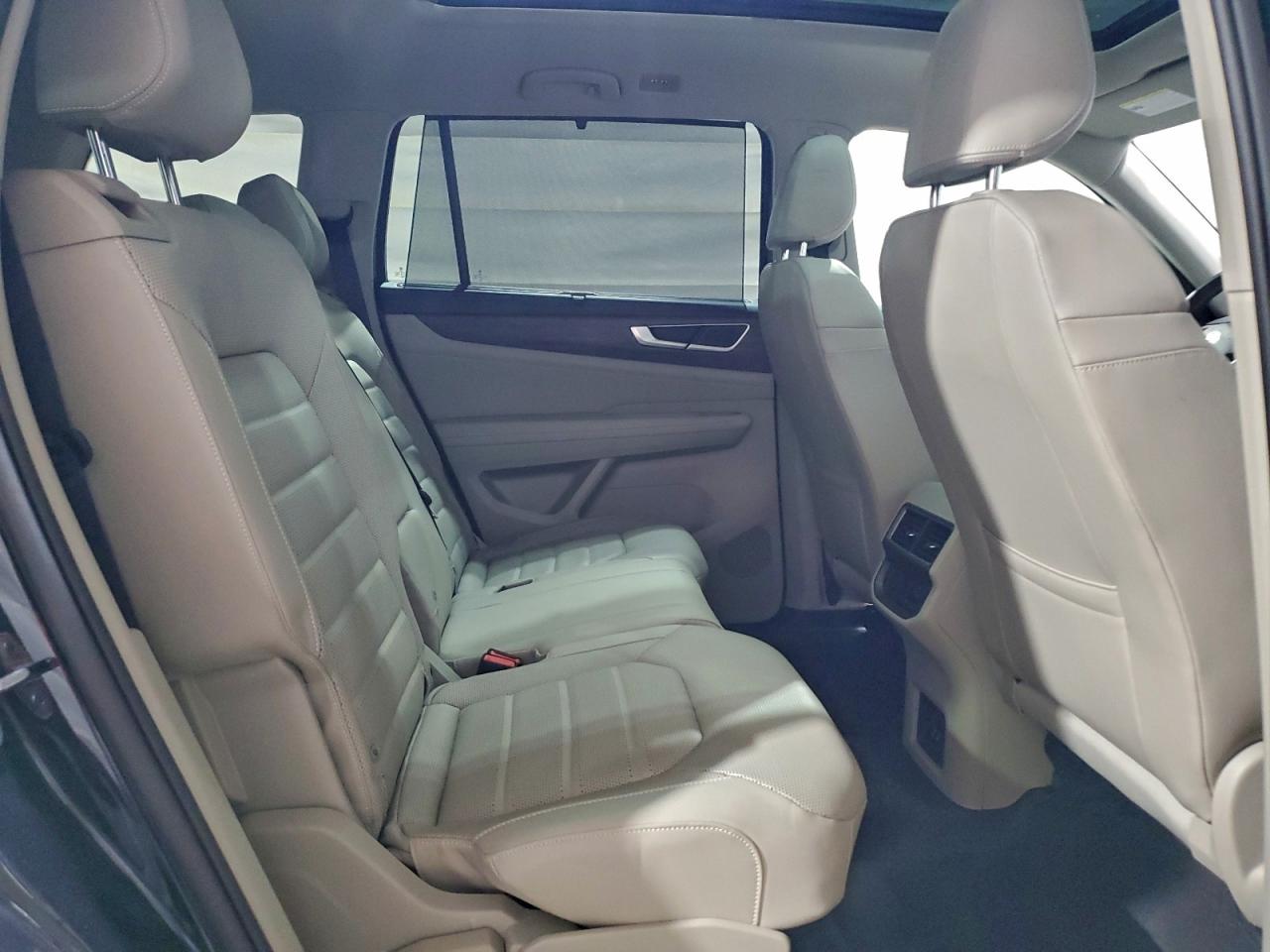 2024 VOLKSWAGEN ATLAS SEL photo 11