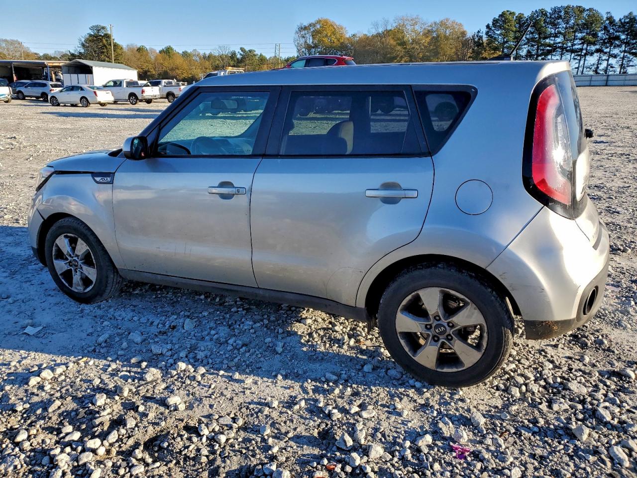 2018 KIA SOUL photo 2