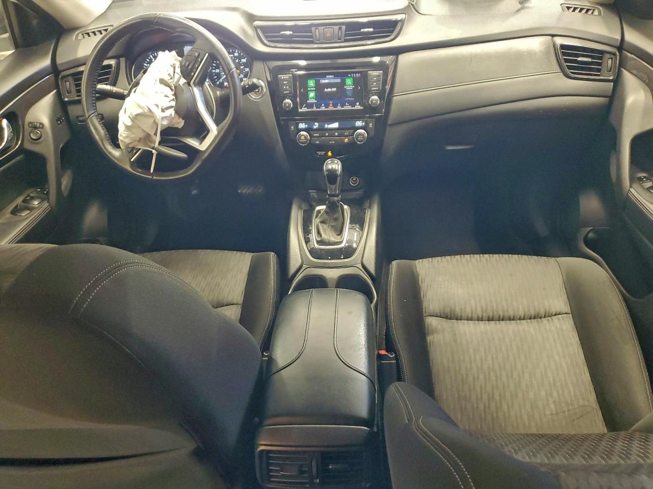 2018 NISSAN ROGUE S photo 8