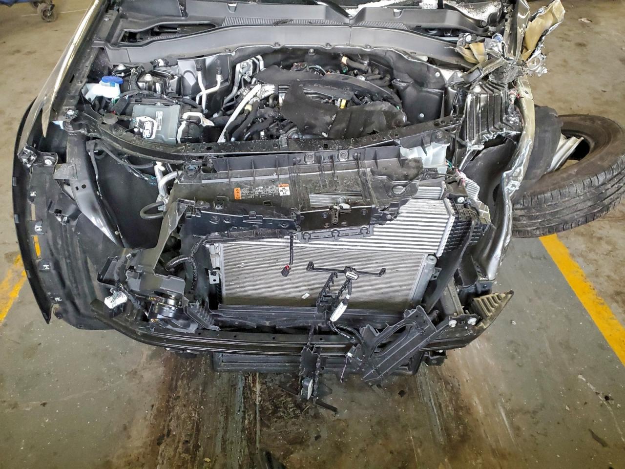 2025 FORD EXPLORER ACTIVE photo 12