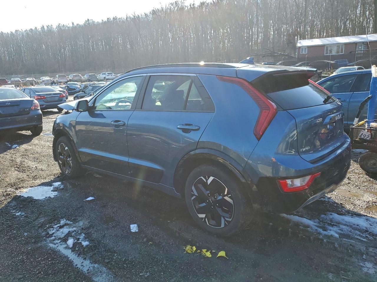 2024 KIA NIRO WIND photo 2
