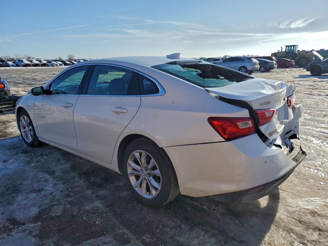 2023 CHEVROLET MALIBU LT photo 2