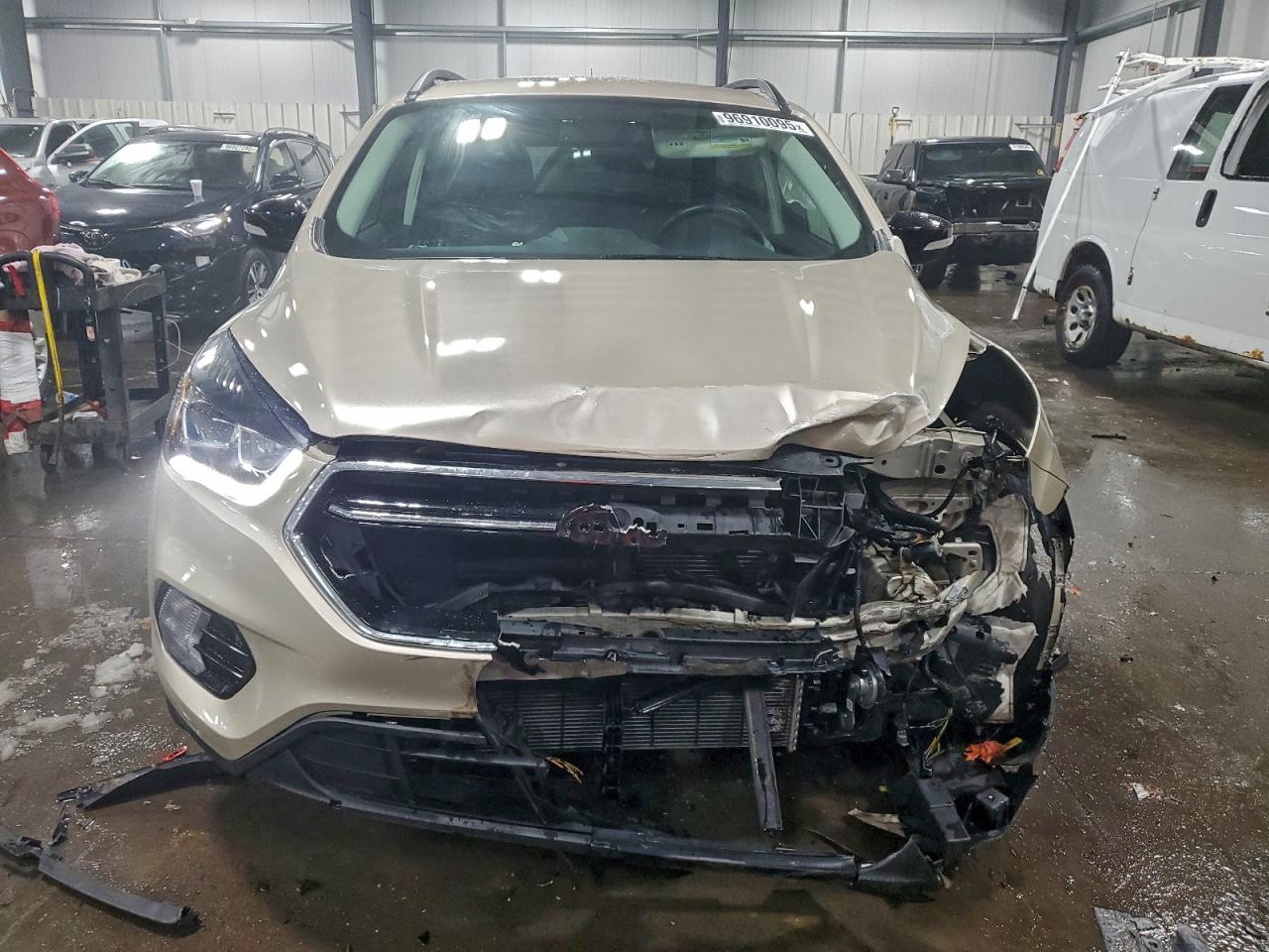 2017 FORD ESCAPE TITANIUM photo 5