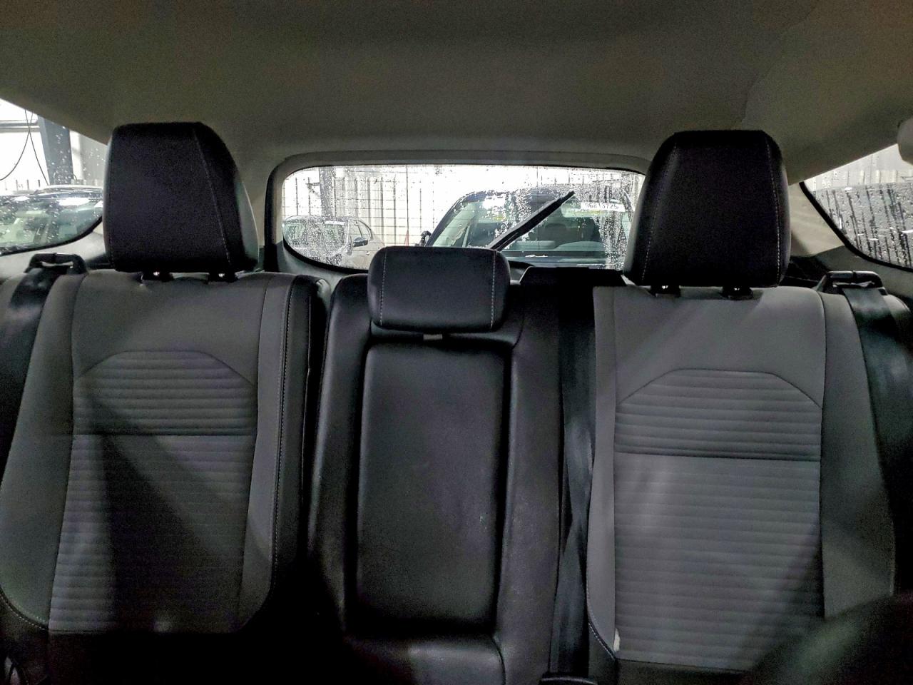 2017 FORD ESCAPE TITANIUM photo 10